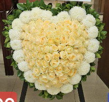 心形花牌#H19|白事花牌|帛事花籃・帛事花牌 即日送達|香港帛事花店
