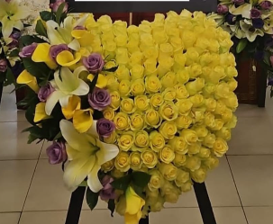 心形花牌#H34|白事花牌|帛事花籃・帛事花牌 即日送達|香港帛事花店