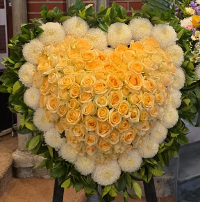 心形花牌#H37|白事花牌|帛事花籃・帛事花牌 即日送達|香港帛事花店