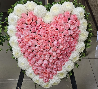 心形花牌#H4｜白事花牌｜帛事花籃・帛事花牌 即日送達｜香港帛事花店