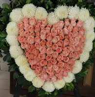 心形花牌#H18｜白事花牌｜帛事花籃・帛事花牌 即日送達｜香港帛事花店