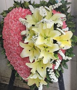 心形花牌#H28｜白事花牌｜帛事花籃・帛事花牌 即日送達｜香港帛事花店