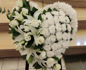 心形花牌#H16｜白事花牌｜帛事花籃・帛事花牌 即日送達｜香港帛事花店