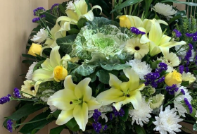 帛事花籃#B11｜ 帛事花籃 ｜帛事花牌・帛事花圈・帛事花店 即日送達｜香港帛事花店