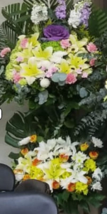 雙層帛事花籃#C5｜雙層帛事花籃 ｜帛事花牌・帛事花圈・帛事花店 即日送達｜香港帛事花店