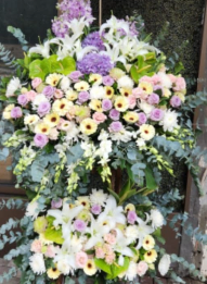 雙層帛事花籃#C1｜雙層帛事花籃 ｜帛事花牌・帛事花圈・帛事花店 即日送達｜香港帛事花店