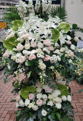 雙層帛事花籃#C9｜雙層帛事花籃 ｜帛事花牌・帛事花圈・帛事花店 即日送達｜香港帛事花店