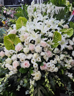雙層帛事花籃#C9｜雙層帛事花籃 ｜帛事花牌・帛事花圈・帛事花店 即日送達｜香港帛事花店